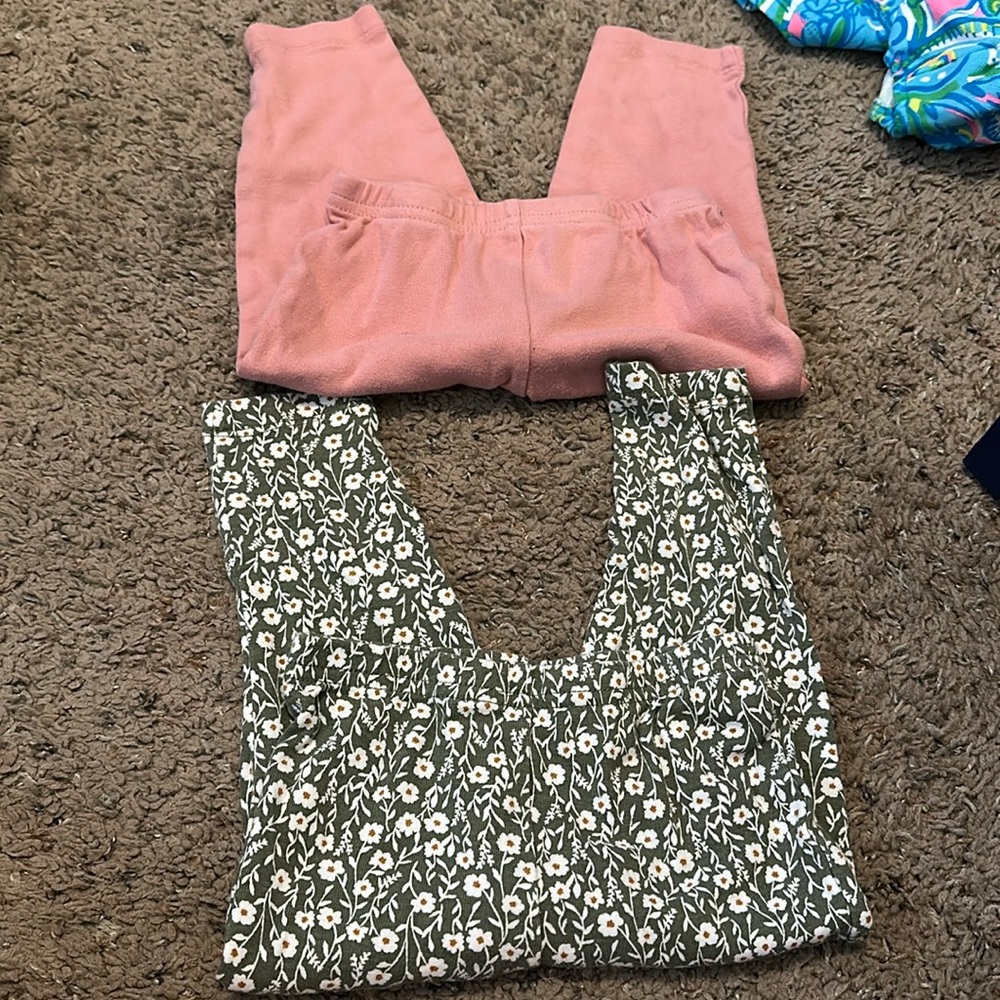 2 Pairs Carter’s Toddler Girl Leggings